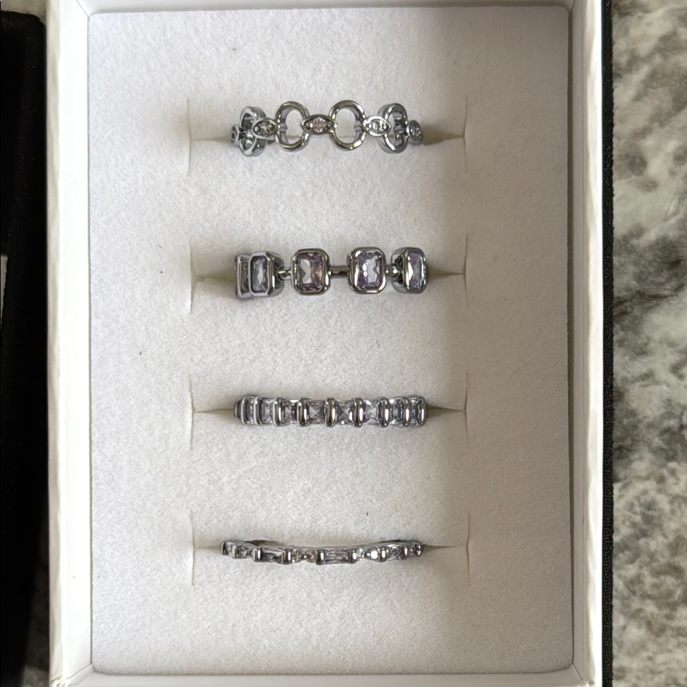 Set of four. Luxe bands